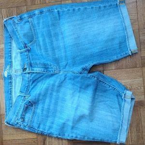 Old Navy "The Diva" Jean Bermuda Shorts